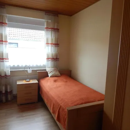 Dratius, Ferienwohnung Apartmán Celle
