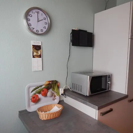 Dratius, Ferienwohnung *